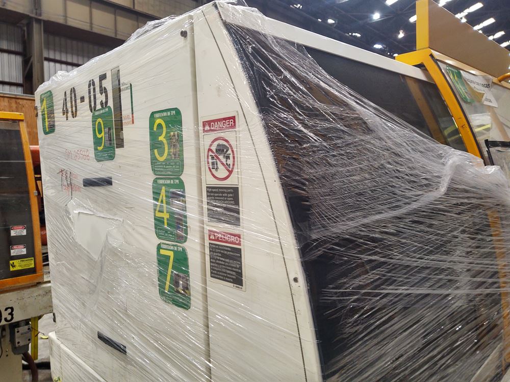 40 Ton Engel 1998 Hydraulic Injection Molding Machine ModelES80/40TL