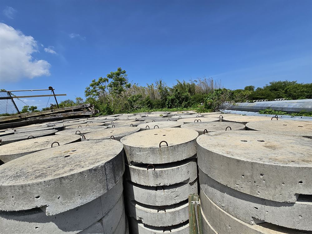 Concrete Cover Base -  1568 Count