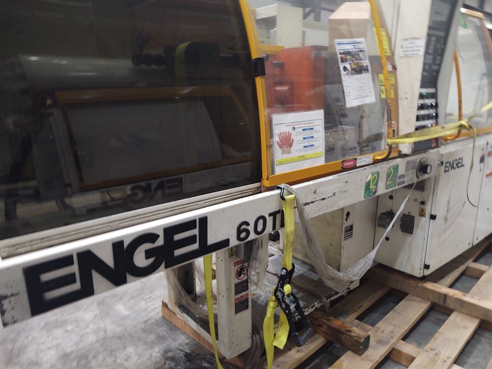 60 Ton Engel 1998 Hydraulic Injection Molding Machine Model ES 200/60TL