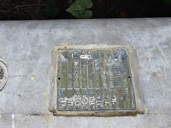 Spun Concrete Poles, Single Section 65 Ft & 50ft H6 Class - Valmont Inc