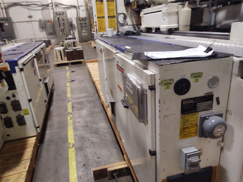 150 Ton 1998 Engel ES 600/150  Injection Molding Machine 