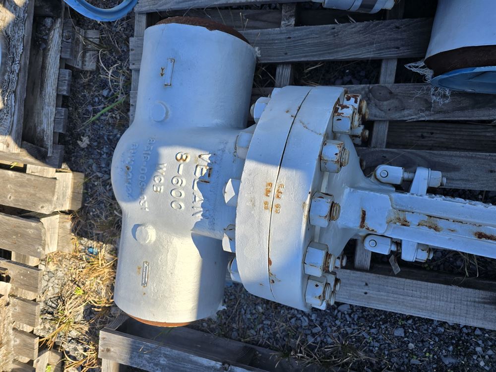 Approx 10000 lbs of CS and SS Valves